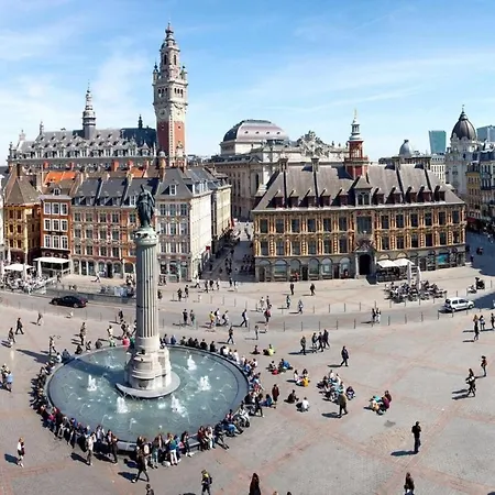 شقة Vieux Lille - Superb Apartment Terrace Parking! ليل